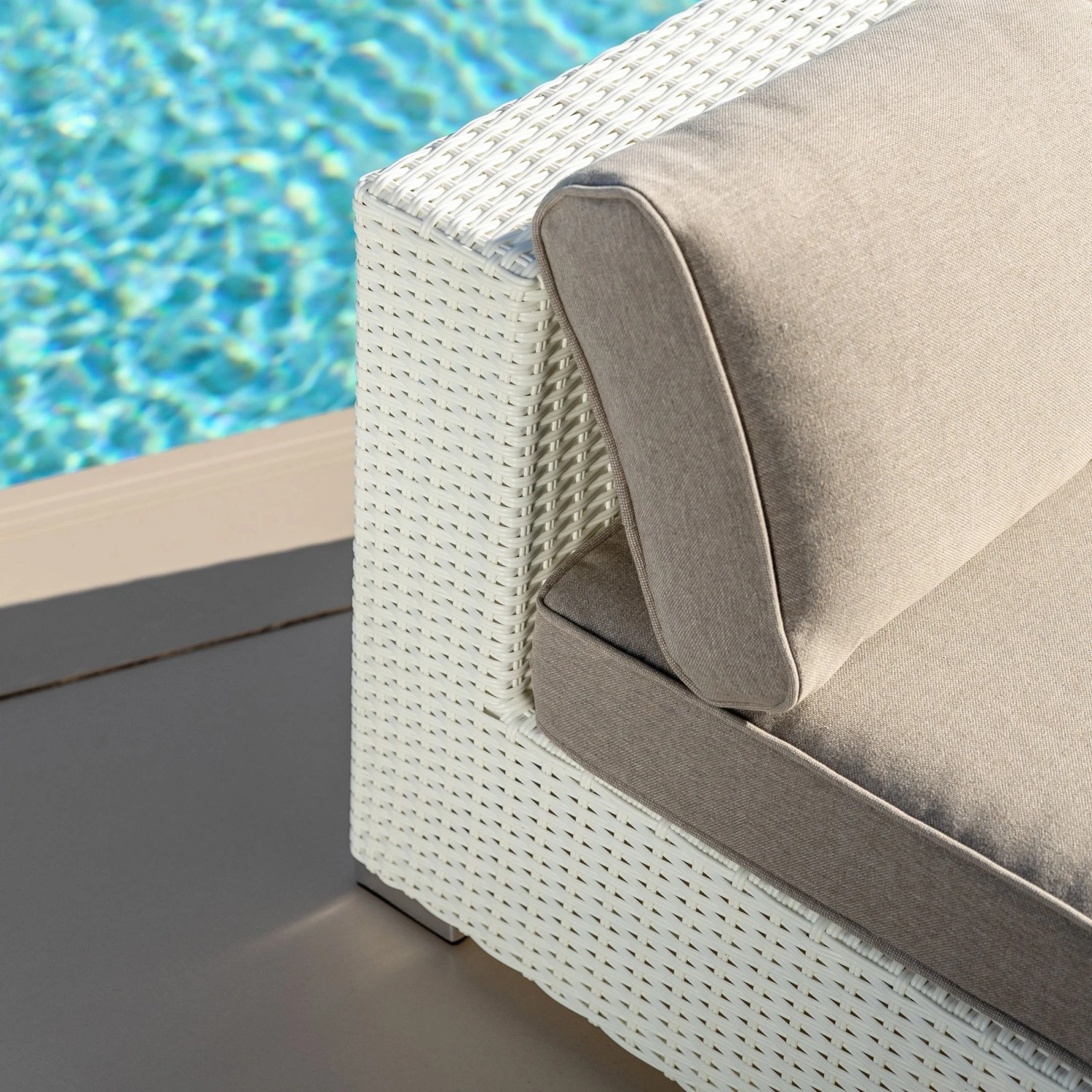 Chauffeuse de jardin 2 places Palma - Blanche Chauffeuse De Jardin 2 Places Palma - Blanche -Mobilier De Jardin chauffeuse de jardin 2 places palma blanche 94564 1648219467