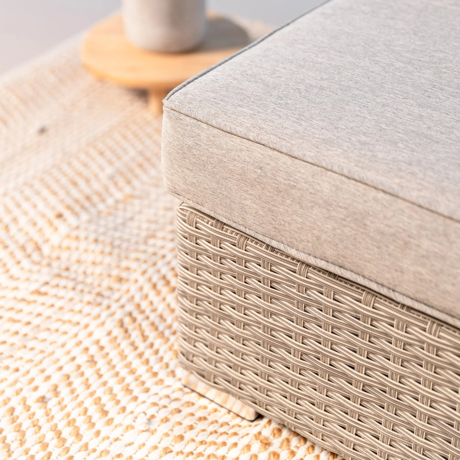 Chauffeuse de jardin Palma - Grise Chauffeuse De Jardin Palma - Grise -Mobilier De Jardin chauffeuse de jardin palma grise 94540 1648220972