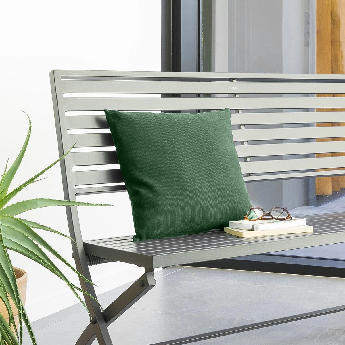 Coussin carré (40 cm) Korai Vert olive Coussin Carré (40 Cm) Korai Vert Olive -Mobilier De Jardin coussin 40 cm korai vert olive 112838 1659090357