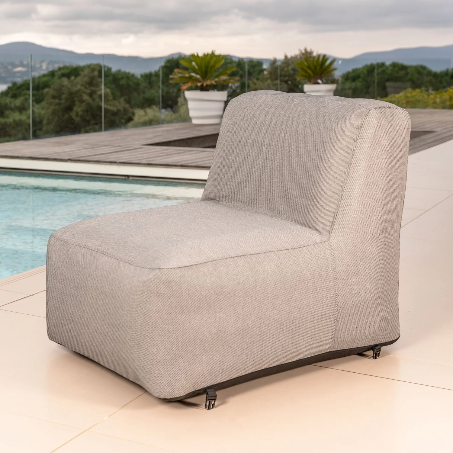 Fauteuil de jardin gonflable Bubble - Anthracite Fauteuil De Jardin Gonflable Bubble - Anthracite -Mobilier De Jardin fauteuil de jardin gonflable anthracite 111425 1648206754