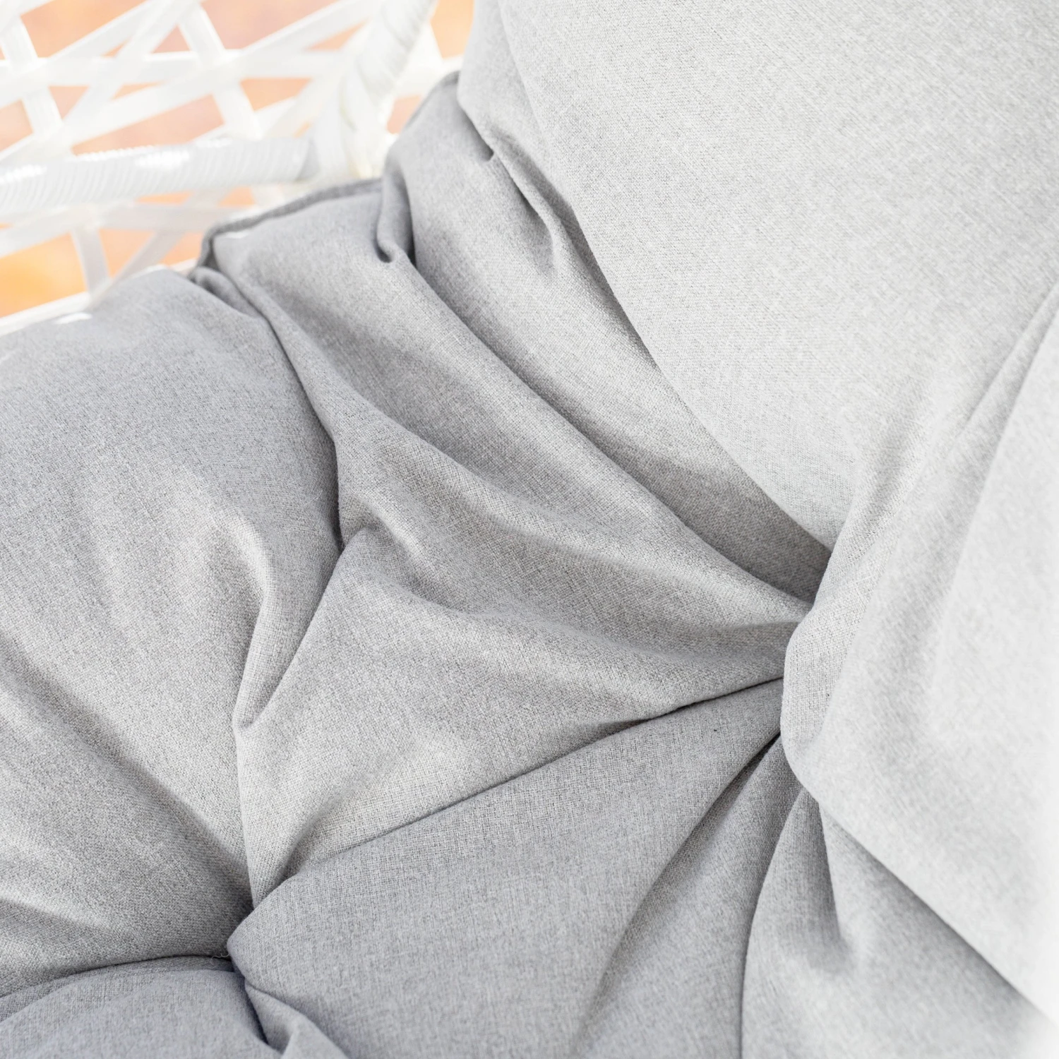 Loveuse suspendue Coral - Blanche Loveuse Suspendue Coral - Blanche -Mobilier De Jardin loveuse suspendue coral blanche 76697 1685950486