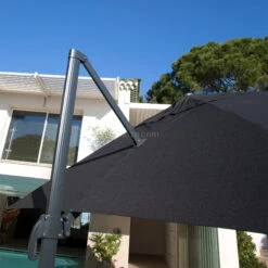 Parasol Déporté Bahia Carré (L3 X 3 M) - Gris Anthracite -Mobilier De Jardin parasol 3x3m fresno anthracite bahia r n anciennement fresno 68608 1