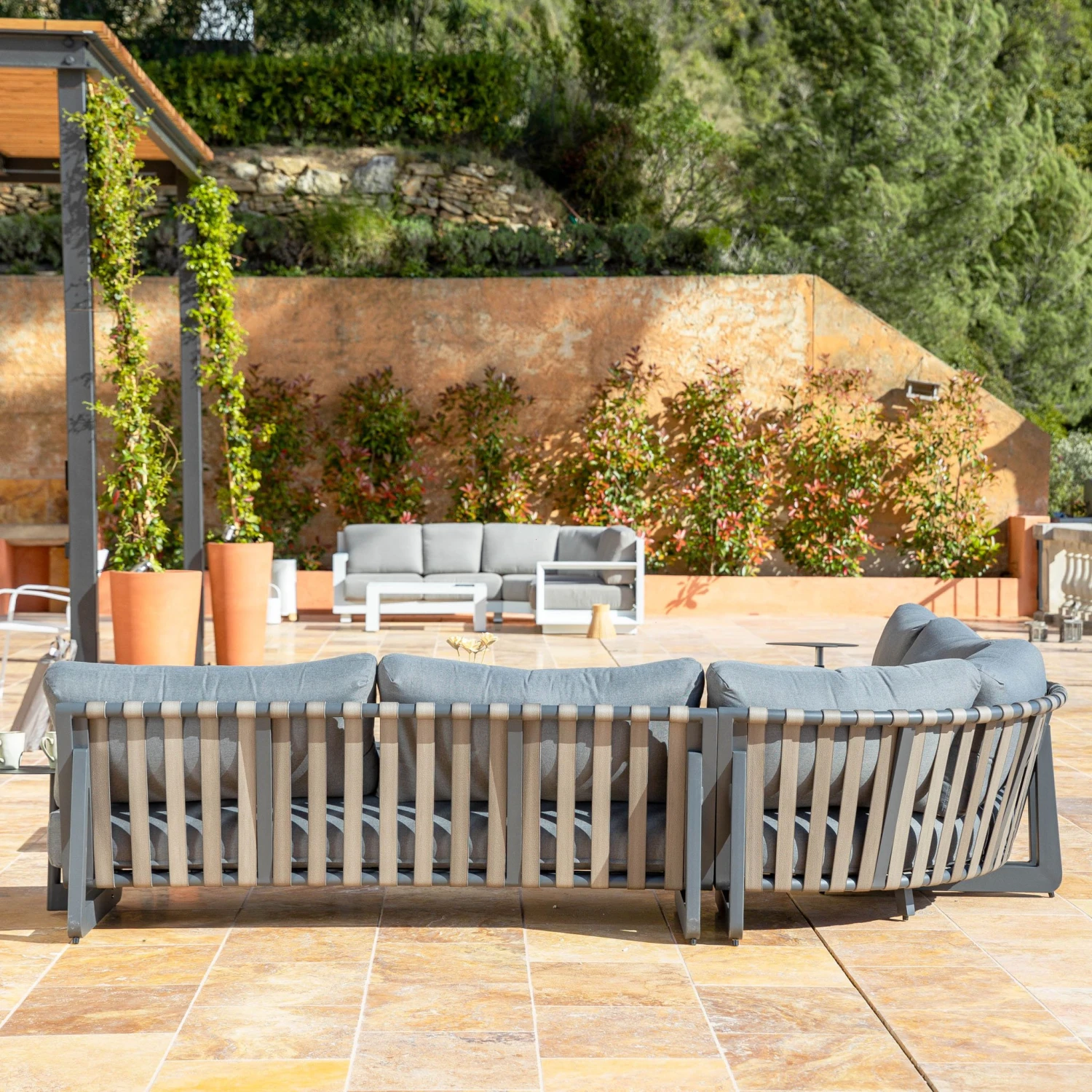 Salon de jardin Long Beach Anthracite - 7 places Salon De Jardin Long Beach Anthracite - 7 Places -Mobilier De Jardin salon de jardin long beach anthracite 7 places 111464 1685711688