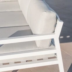 Salon De Jardin Mykonos Blanc - 5 Places -Mobilier De Jardin salon de jardin mykonos blanc 5 places 68593 1