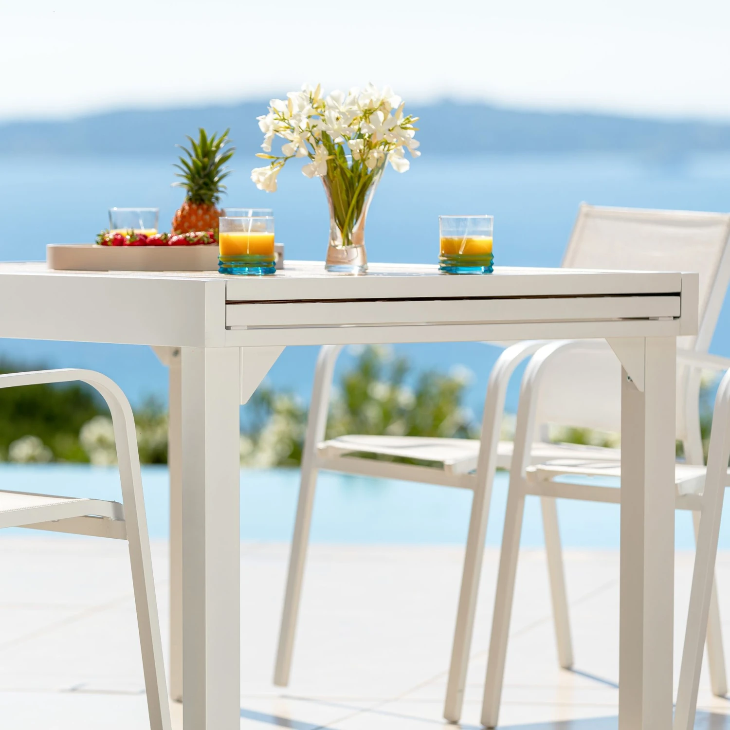Table de jardin extensible 10 places Aluminium effet bois Murano (270 x 90 cm) - Blanche Table De Jardin Extensible 10 Places Aluminium Effet Bois Murano (270 X 90 Cm) - Blanche -Mobilier De Jardin table de jardin extensible 10 places aluminium effet bois murano 270 x 90 cm blanche 94603 1655452376