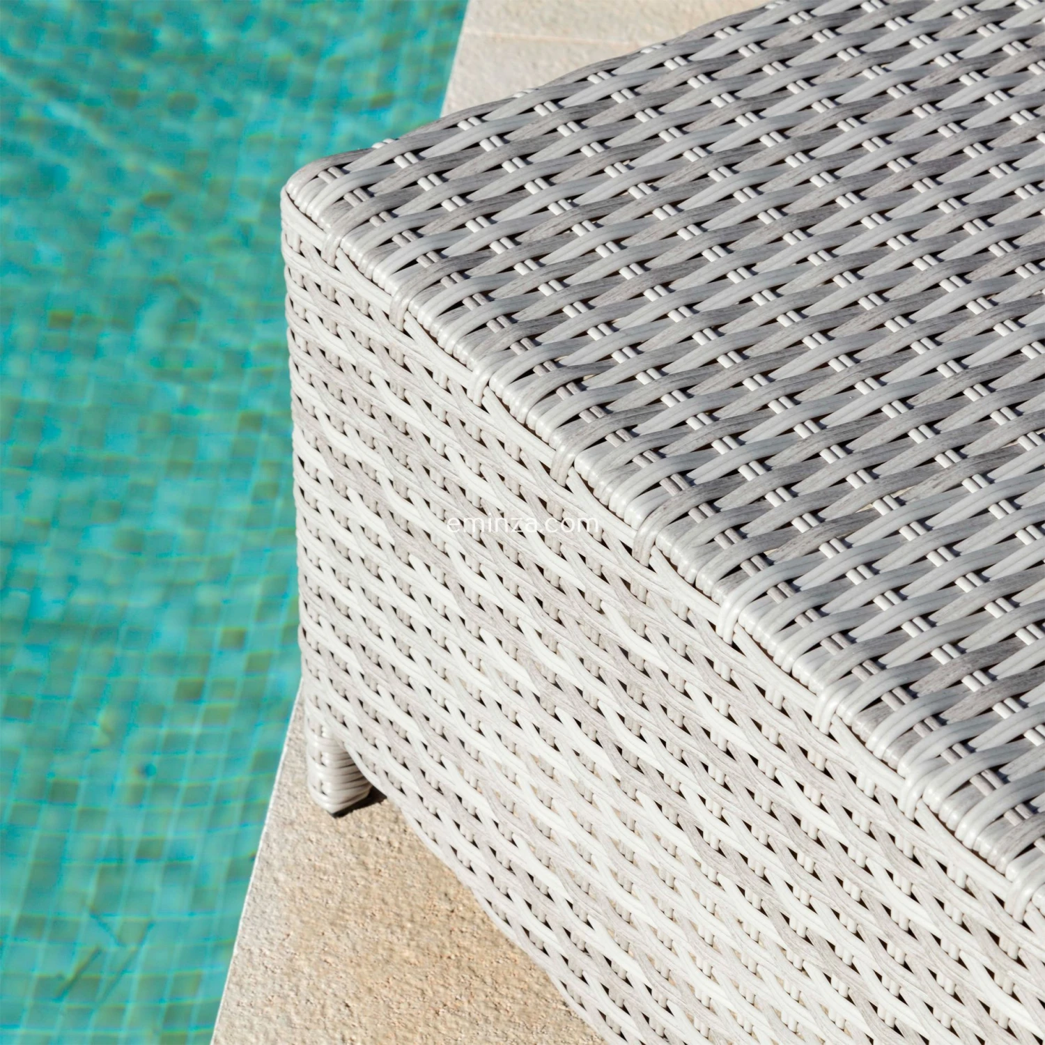 Transat résine tressée Tivoli - Gris clair / Gris foncé Transat Résine Tressée Tivoli - Gris Clair / Gris Foncé -Mobilier De Jardin transat tivoli gris 68553 1 1582704082